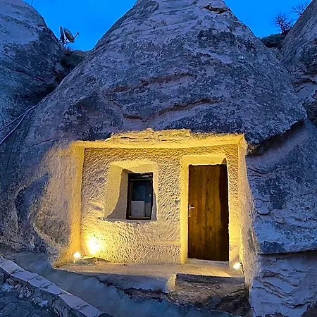 The Village Cave 4* Göreme