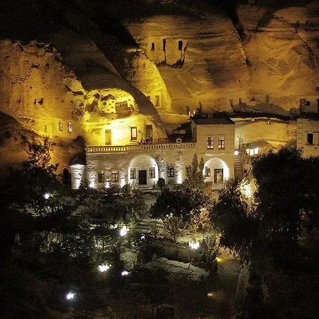 The Village Cave Szálloda