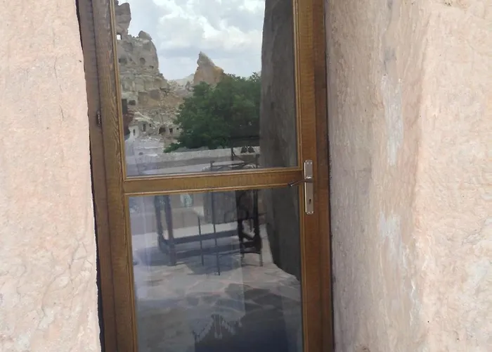 The Village Cave Ξενοδοχείο 4*