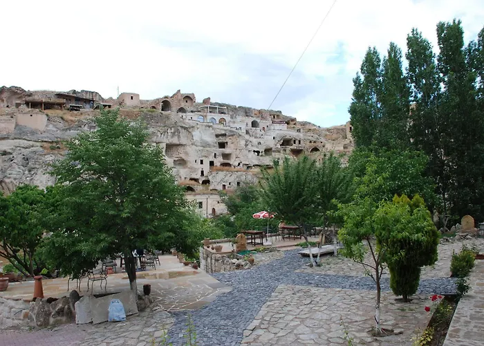 The Village Cave Ξενοδοχείο