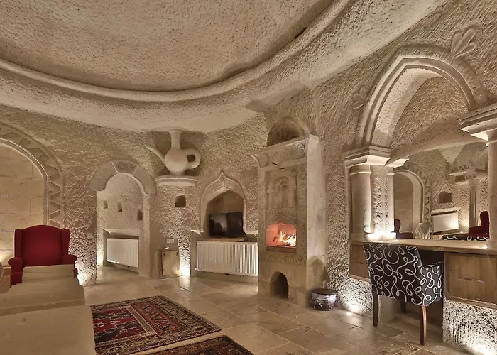 Ξενοδοχείο The Village Cave 4*